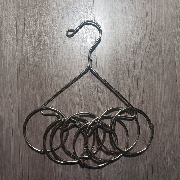 Hang 'N Store Accessory Organizer Hanger - Picture 5 of 5